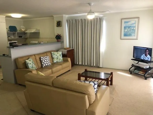 Sorrento Seaside Holiday Apartments Alexandra Headland Penzion
